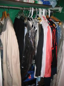 image closet2.jpg 